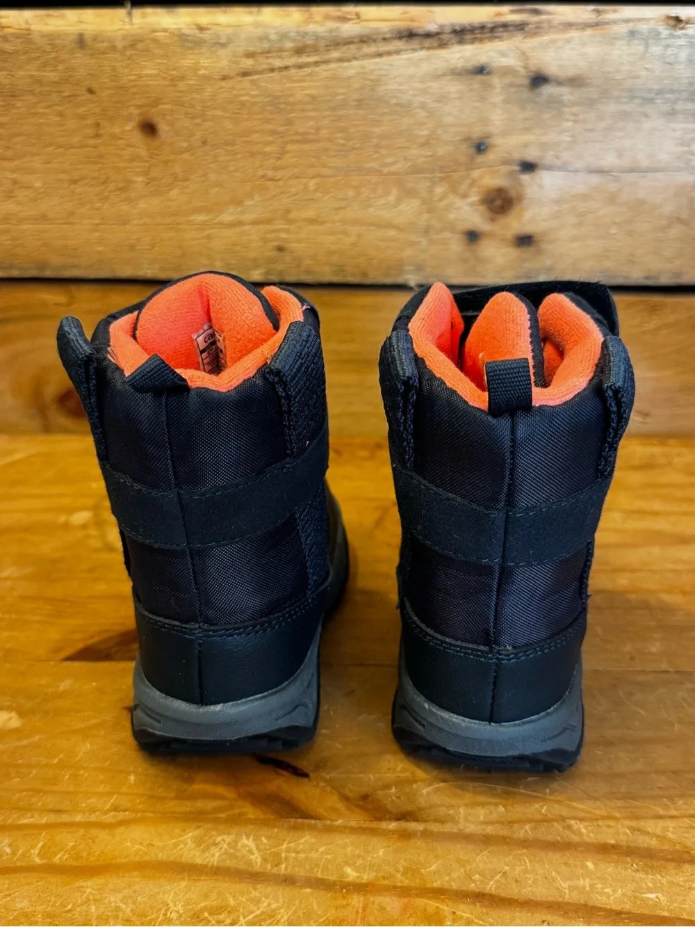 Carter’s Kids Insulated Snow Winter Boots – Black & Orange – Size 6M